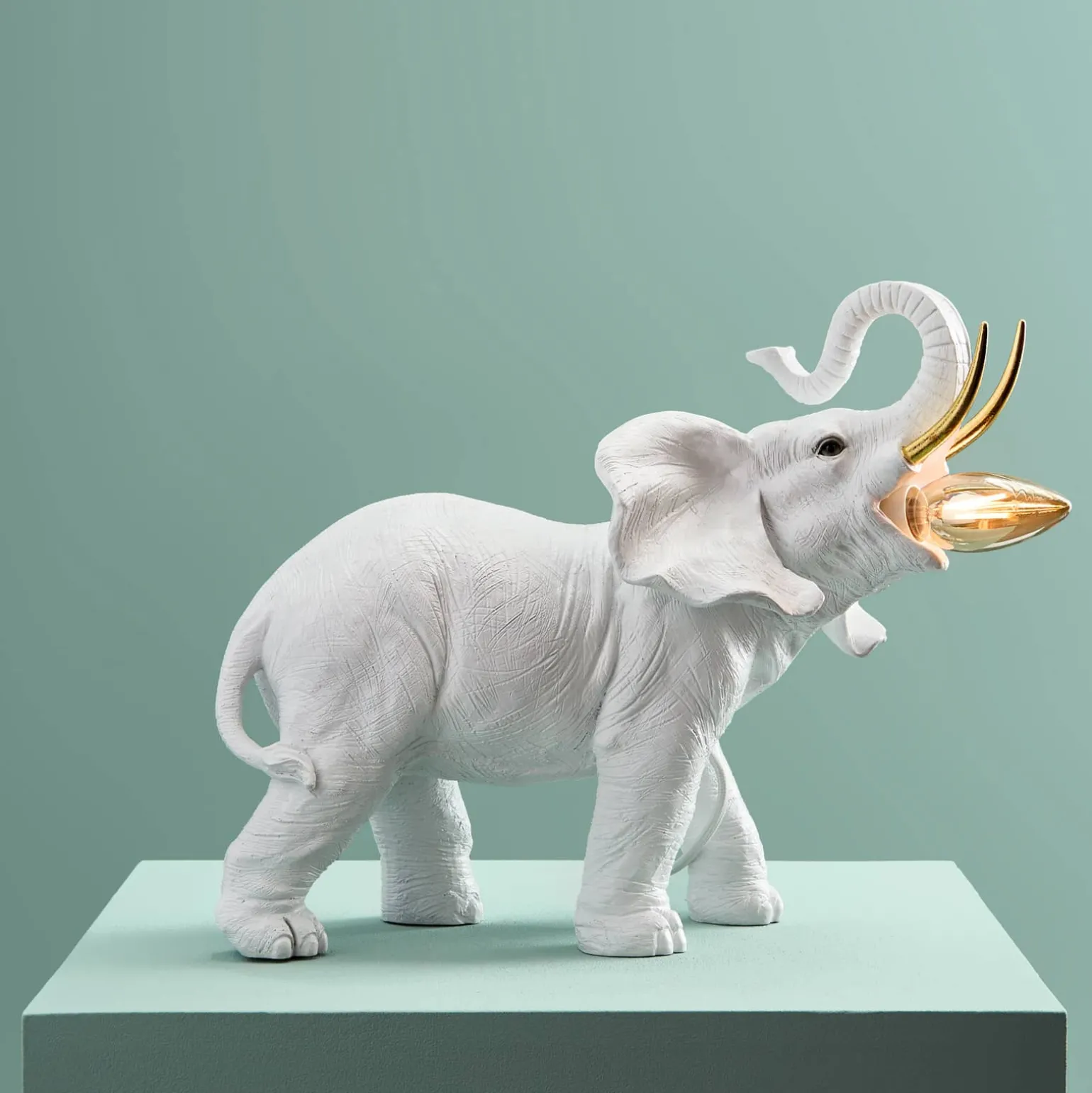 Lampe à poser éléphant Dumbo, blanc-or