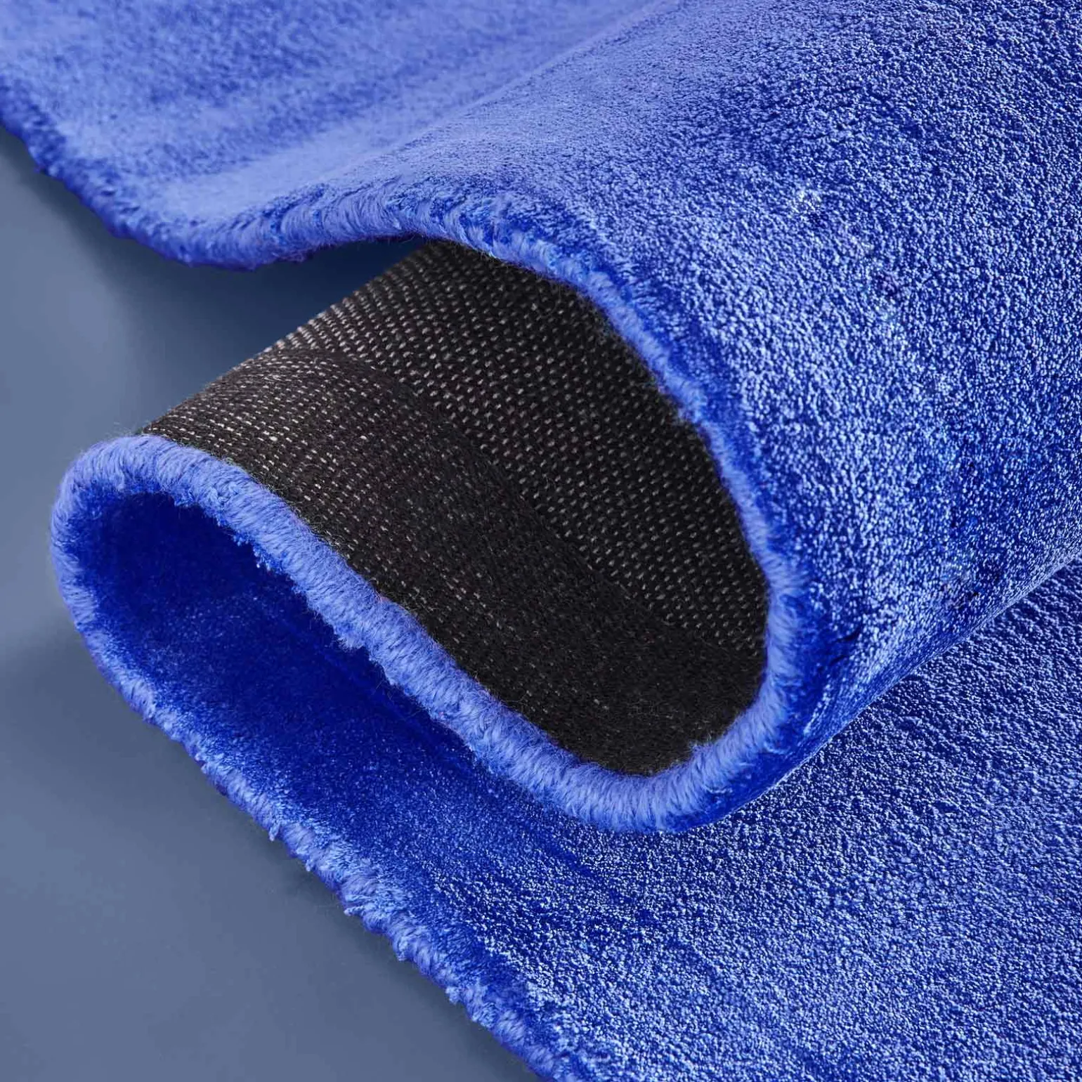 Tapis Velvet Touch, bleu